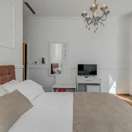 Lorenzzo Diocletian's Palazzo Storico מלון ספליט