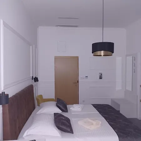 Lorenzzo Diocletian's Palazzo Storico מלון ספליט