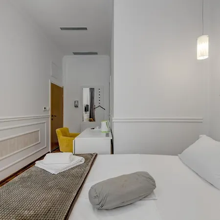 Lorenzzo Diocletian's Palazzo Storico 4* Split