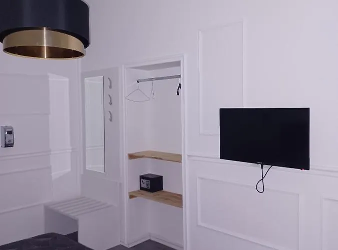 Lorenzzo Diocletian's Palazzo Storico