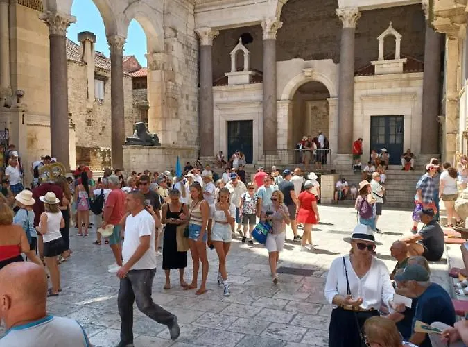Lorenzzo Diocletian's Palazzo Storico 斯普利特